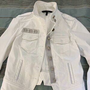 White House Black Market White Jean Jacket Size 6